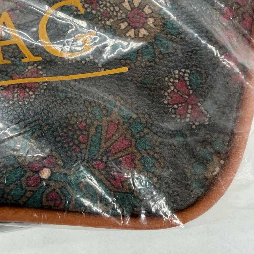Travel Bag Paisley Floral Vintage 1988 New Cosmetic Toiletry Vanity Pouch